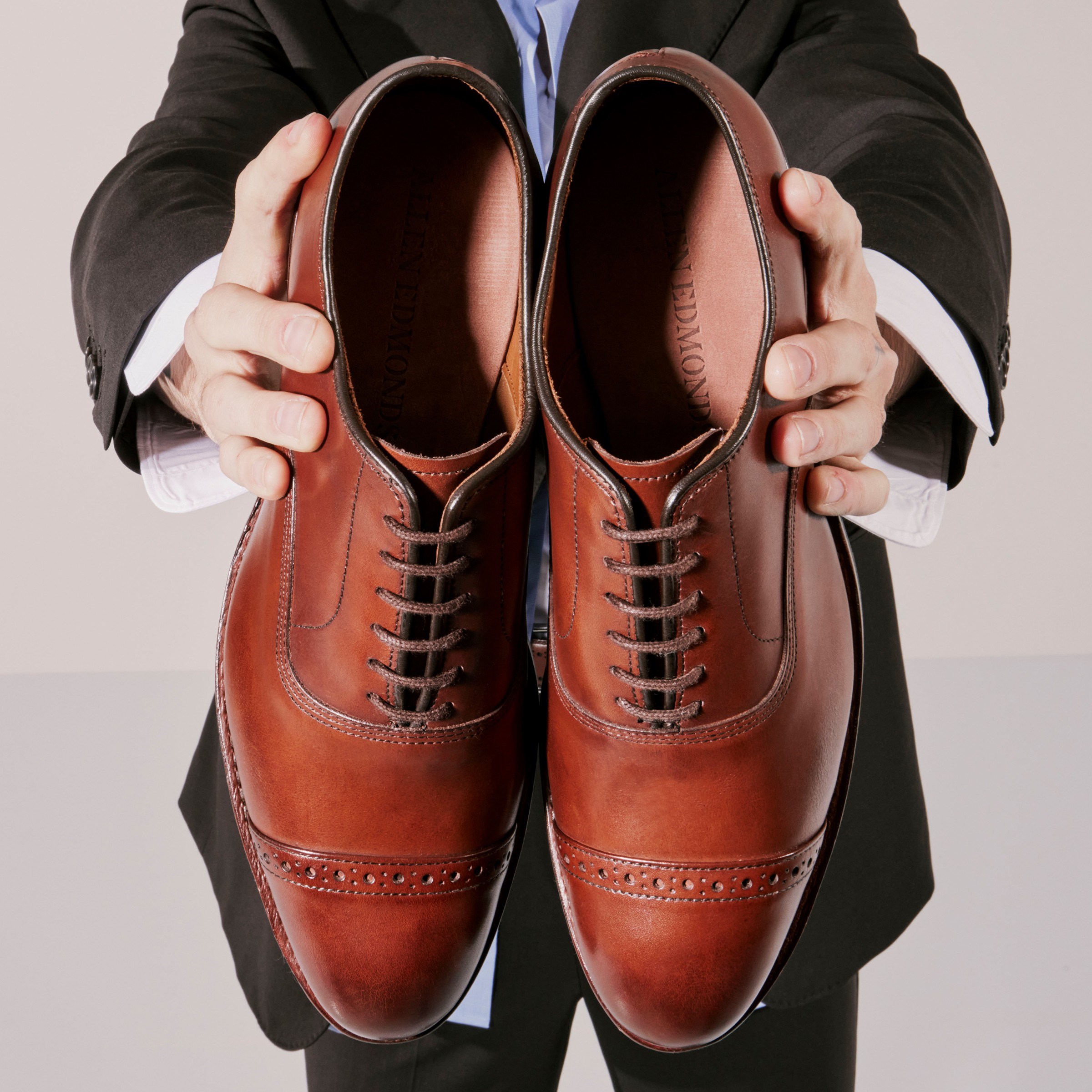 Fifth Avenue Cap-Toe Oxford with Dainite Rubber Sole | Men's Dress